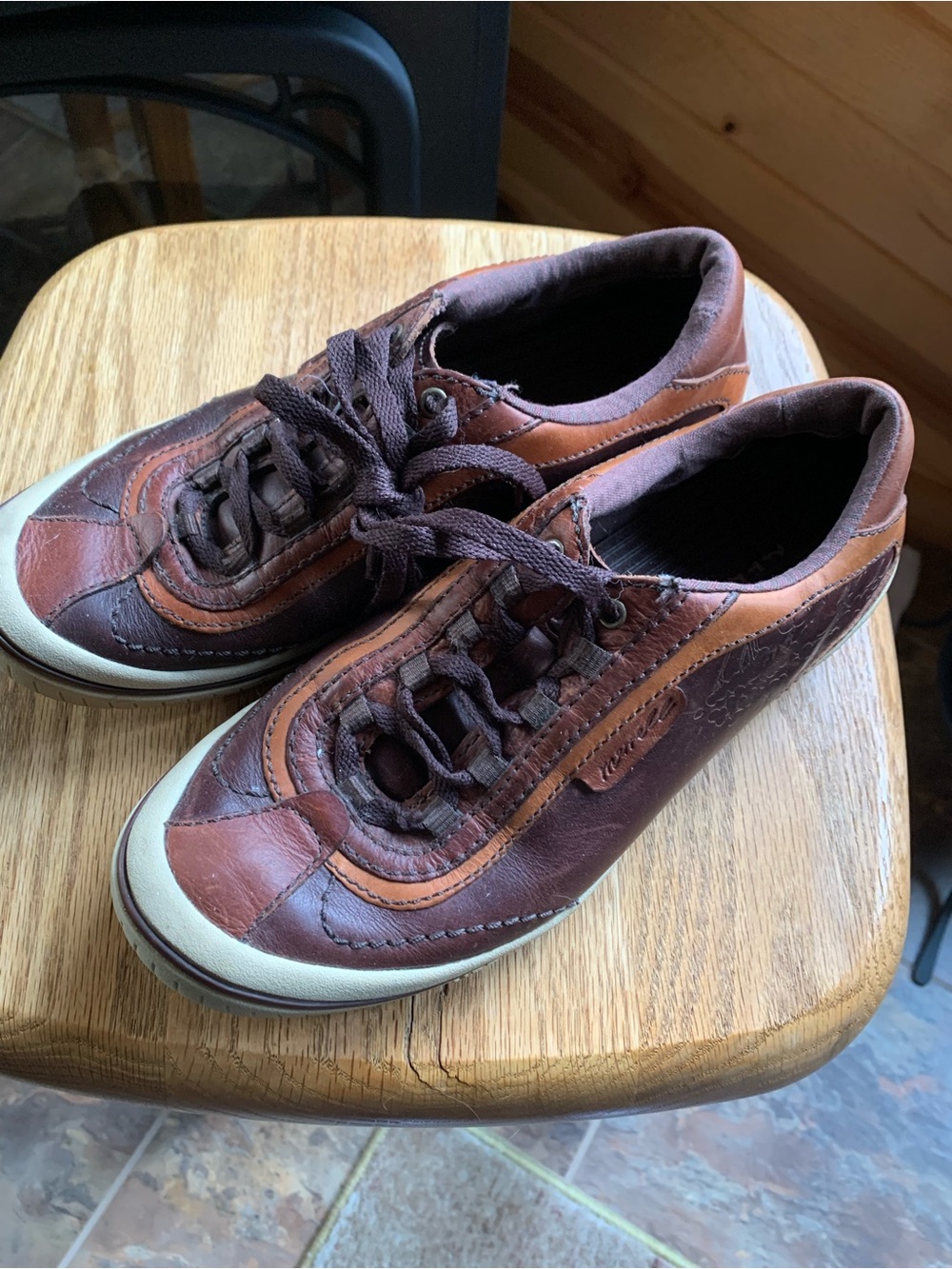Brown Merrell Cosmos Casual Leather Shoes Women’s US SIZE 7